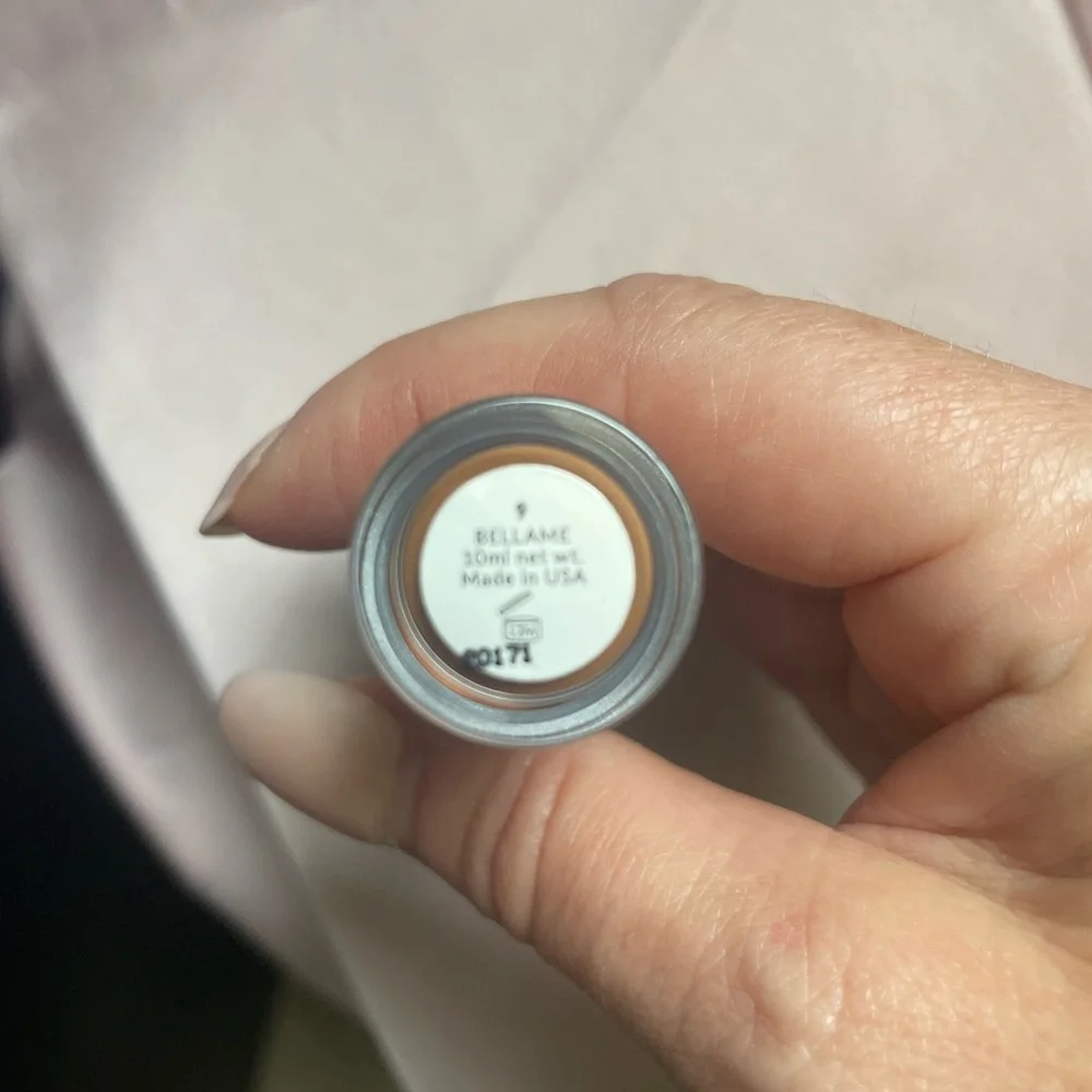 Bellame Concealer shade 9 - Picture 2 of 4